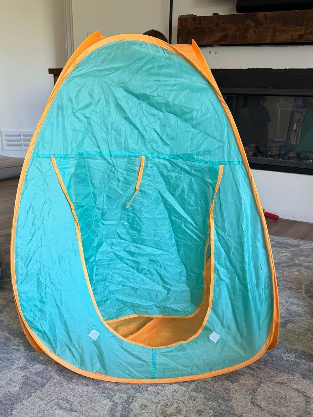 Pop-Up Kids Play Tent in Aqua and Orange